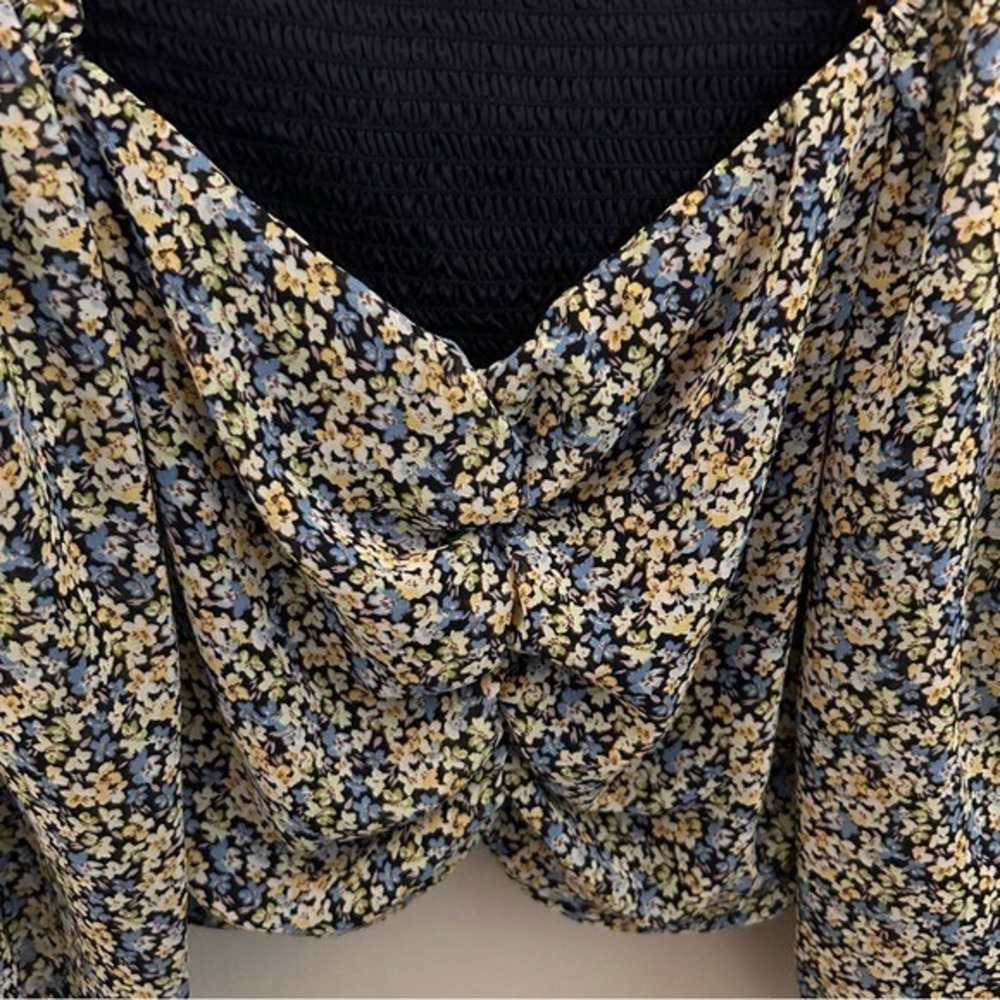 Floral Smocked Peasant Top Puff Sleeve Cropped Blouse  XL (fits‎ like a Large) - Picture 4 of 11